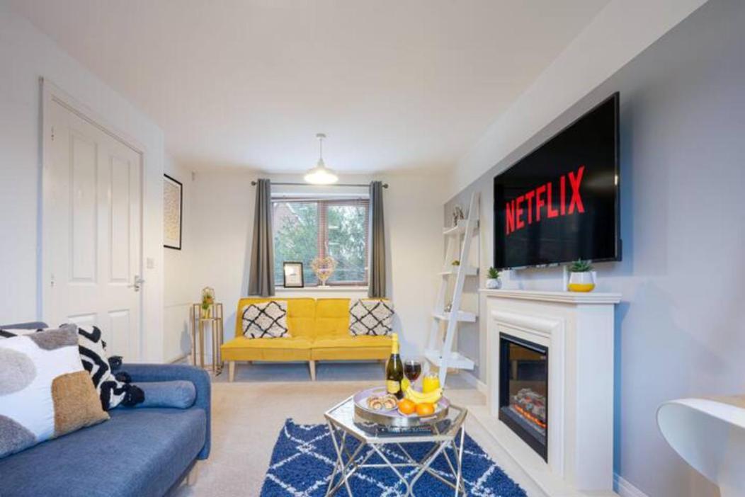 Broughton House With Free Parking, Balcony, Fast Wifi And Smart Tv With Netflix By Yoko Property Μίλτον Κέινς Εξωτερικό φωτογραφία